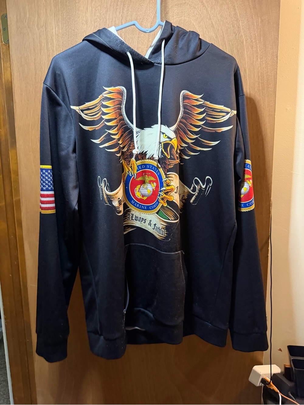 Black Eagle Graphic Pullover Hoodie with USMC Crest